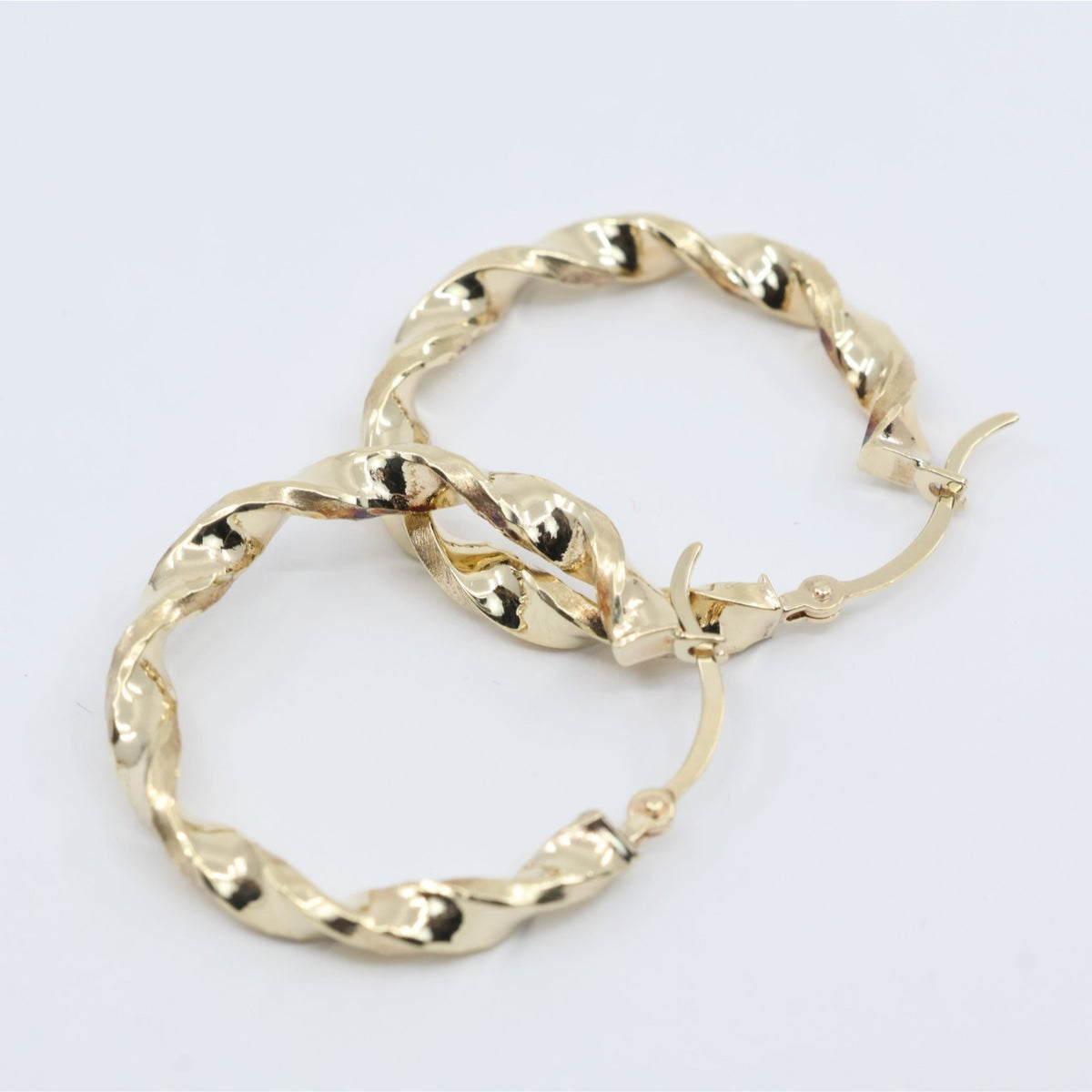 Medium 10K Yellow Gold Hinged Round Spiral Hoop Earrings