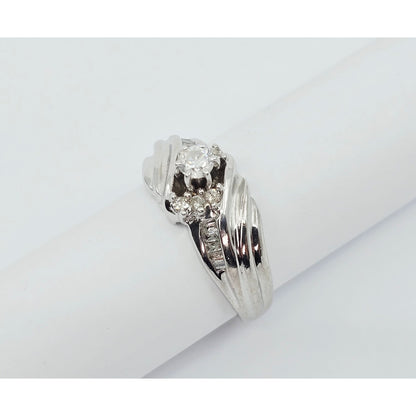 14K White Gold Round & Baguette Diamond Ring