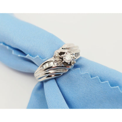 14K White Gold Round & Baguette Diamond Ring