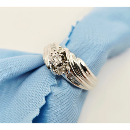 14K White Gold Round & Baguette Diamond Ring