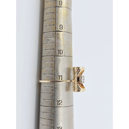 14K Yellow Gold Tube Bark Wood 3 Stone Diamond Ring