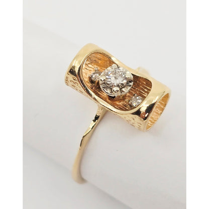 14K Yellow Gold Tube Bark Wood 3 Stone Diamond Ring