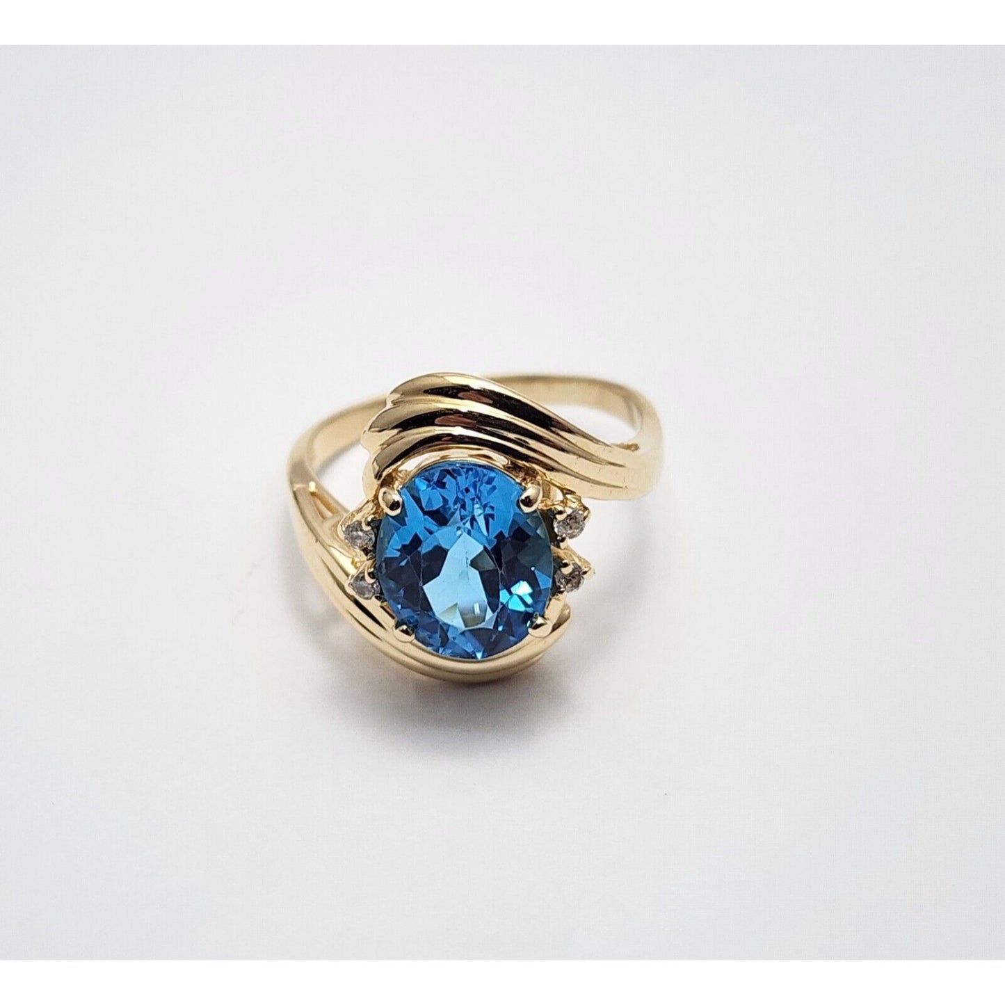 14K Yellow Gold Blue Topaz & Diamond Ring