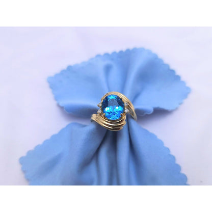 14K Yellow Gold Blue Topaz & Diamond Ring