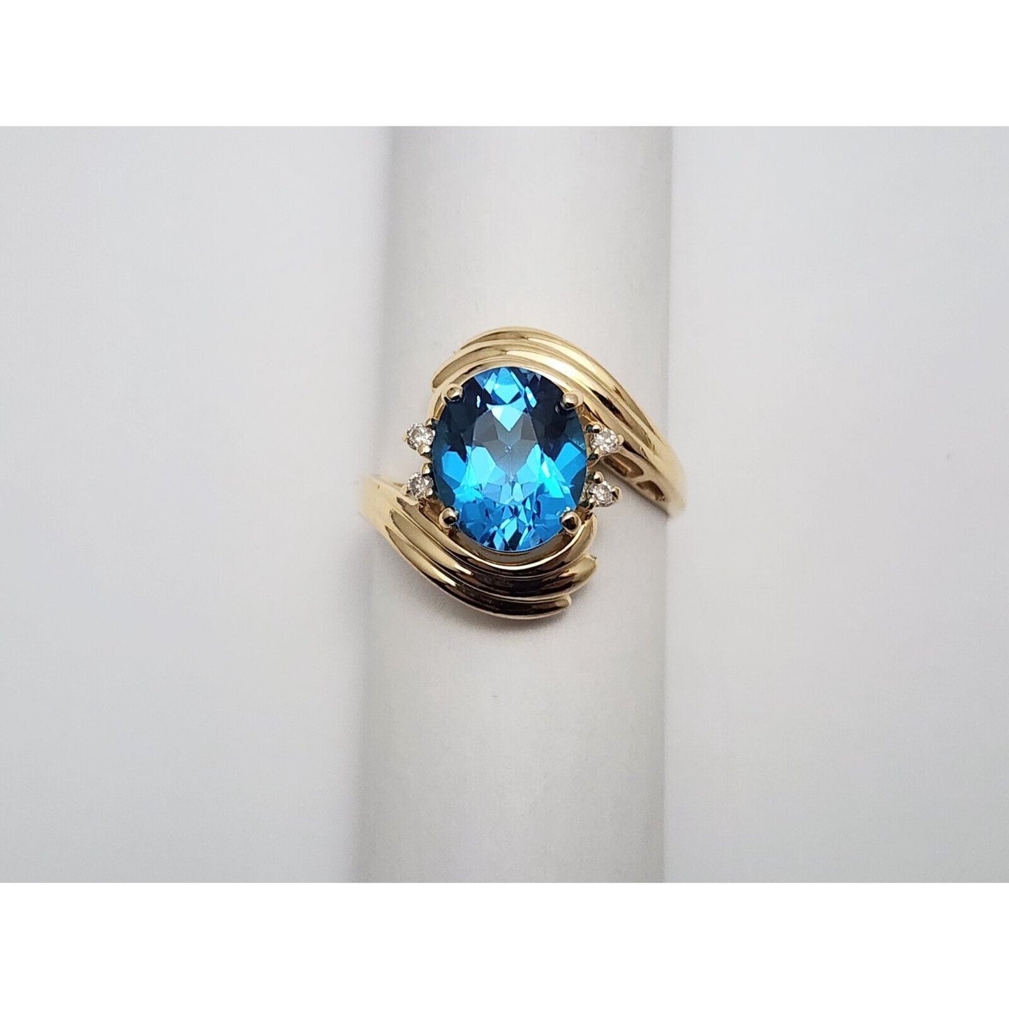 14K Yellow Gold Blue Topaz & Diamond Ring