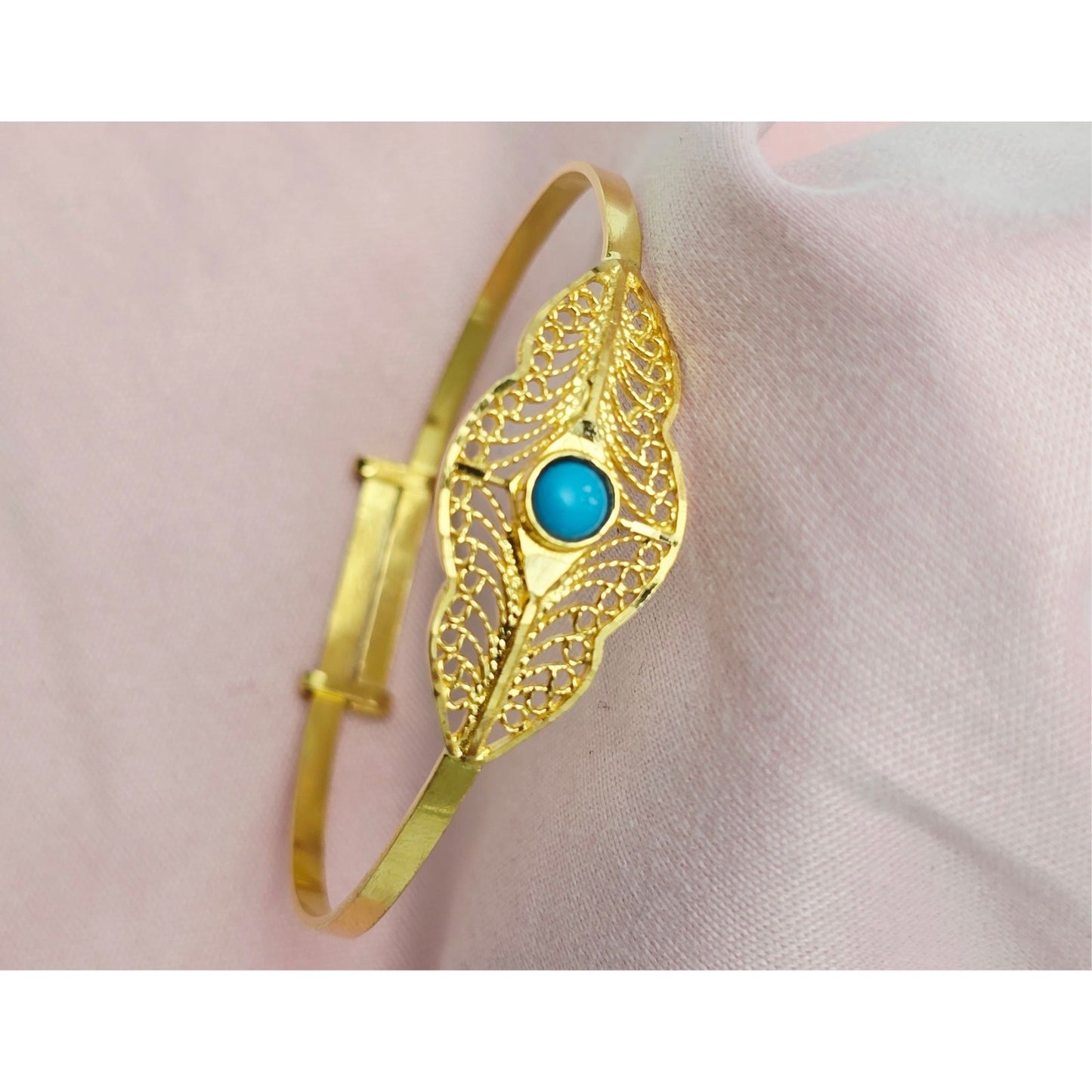 21K Yellow Gold Resizable Filigree Turquoise Bangle Bracelet