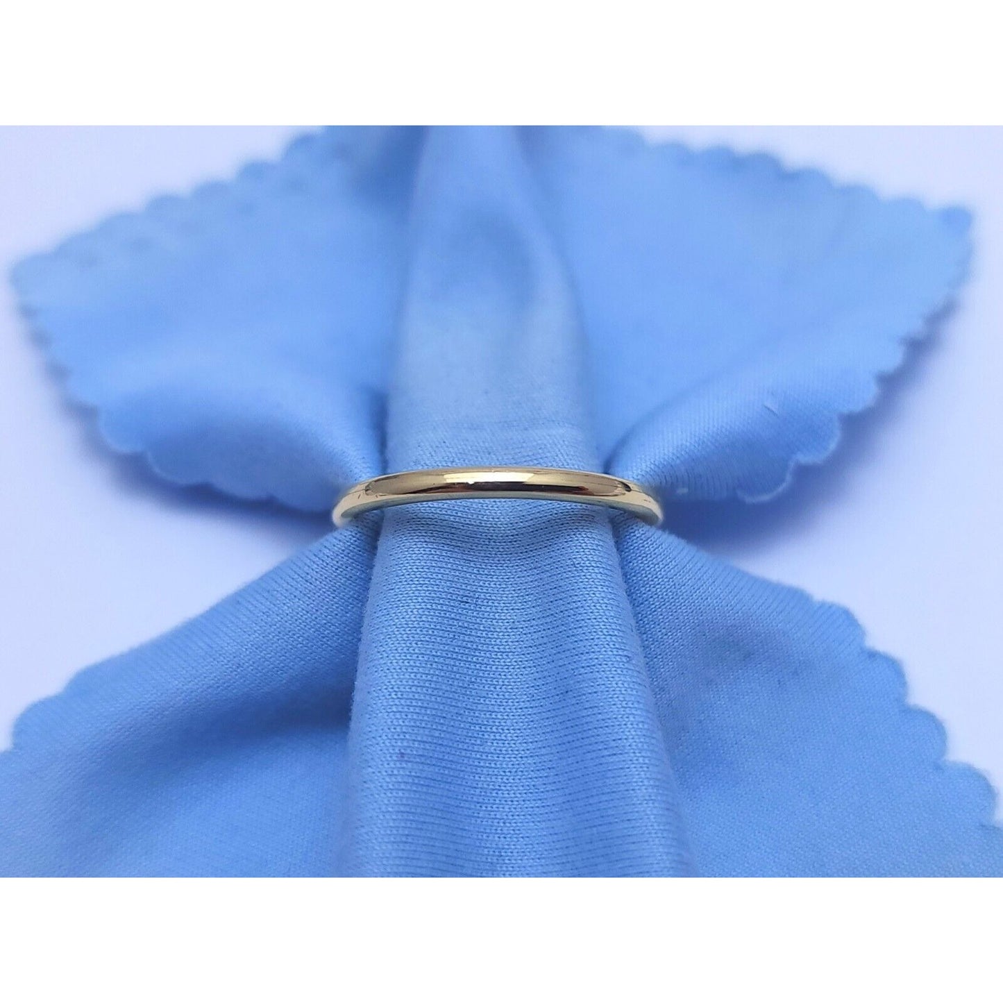 10K Yellow Gold Polished Thin Wedding Band Ring