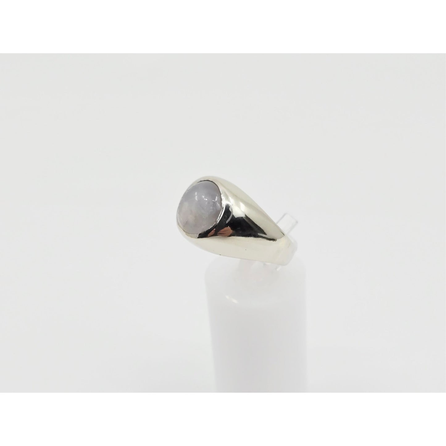 14K White Gold Cabochon Grey Star Sapphire Ring