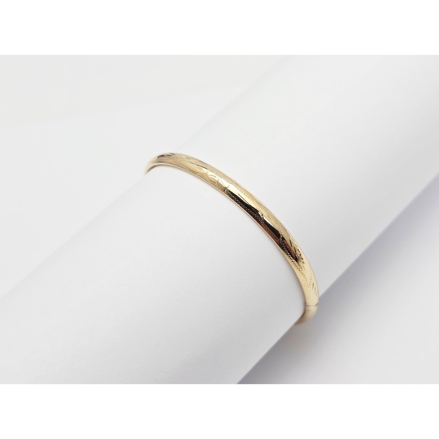 14K Yellow Gold Floral Engraved Bangle Bracelet