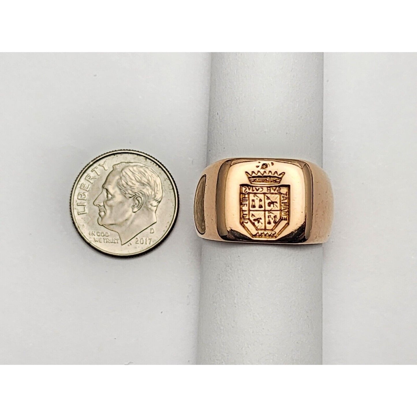 18K Yellow Gold Square Crested Signet Ring