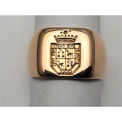 18K Yellow Gold Square Crested Signet Ring