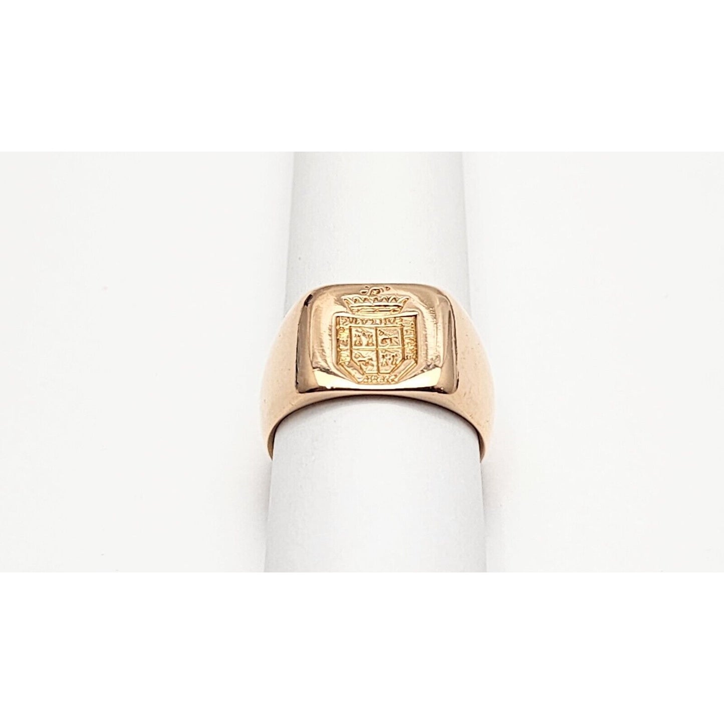 18K Yellow Gold Square Crested Signet Ring