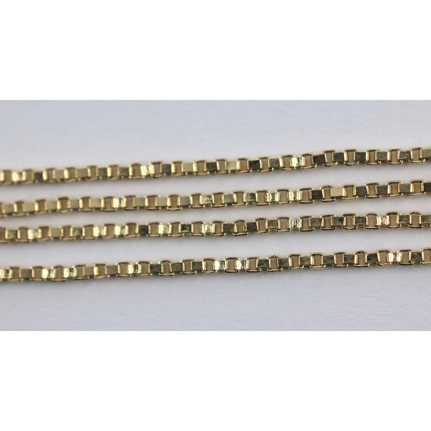 14K Yellow Gold Box Link Chain Necklace