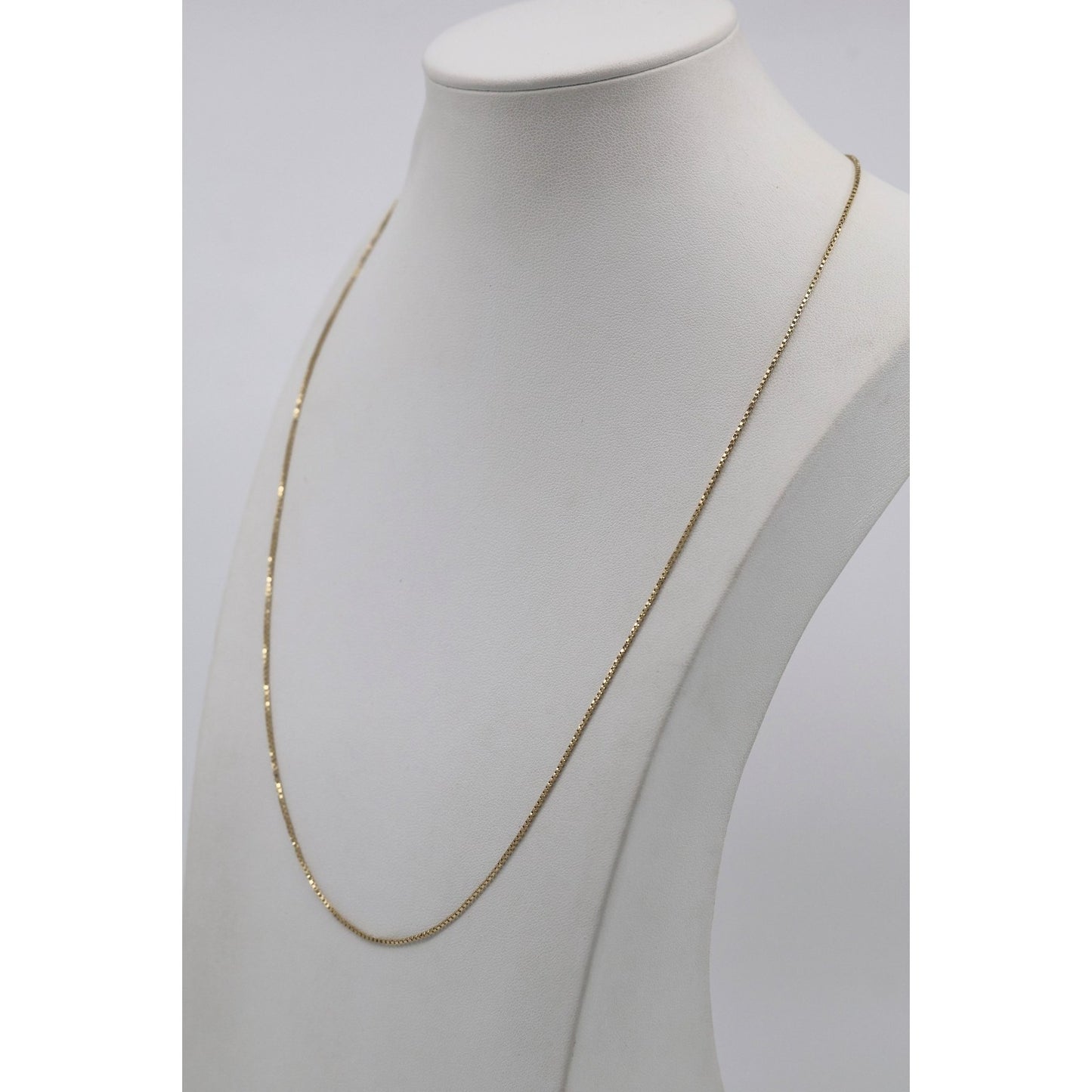 14K Yellow Gold Box Link Chain Necklace