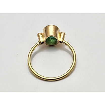 18K Yellow Gold Emerald & Round Cut Diamond Ring