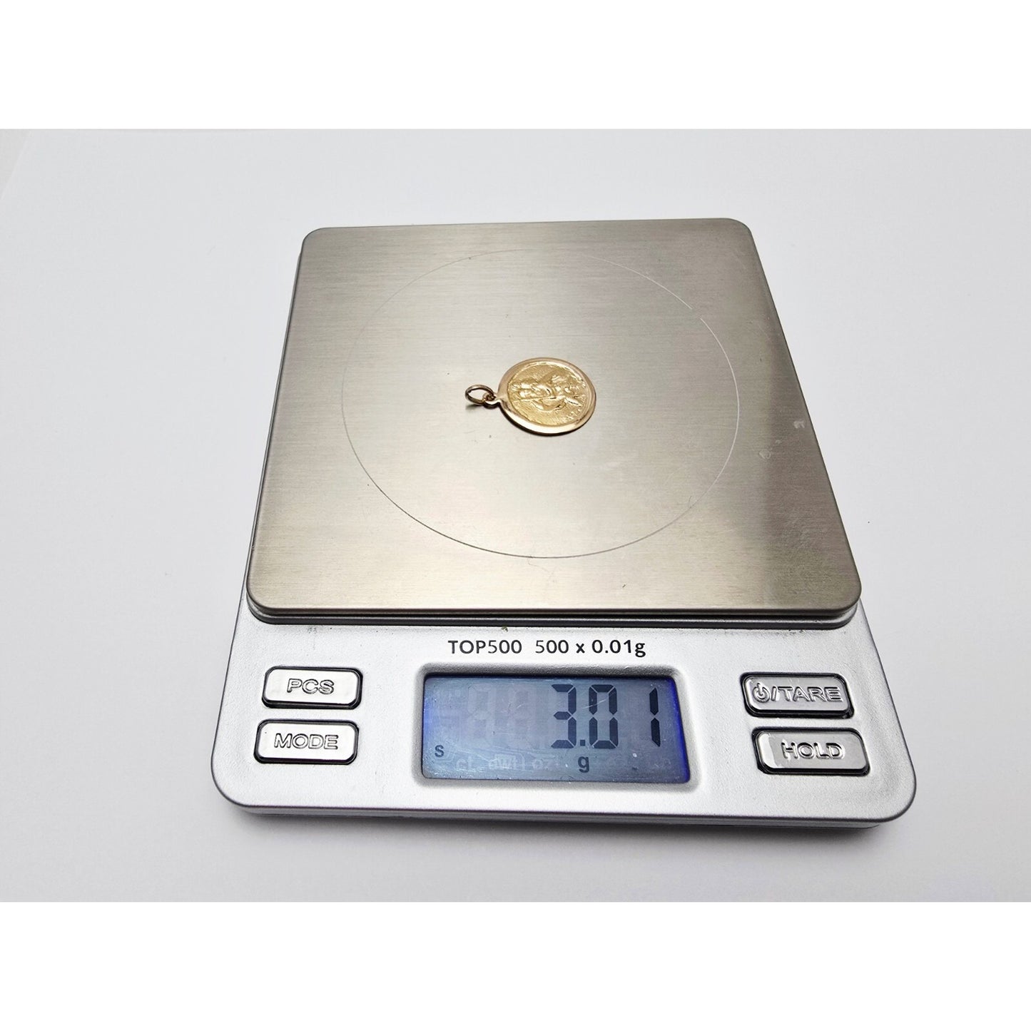 18K Yellow Gold Round Saint Christopher Charm Pendant