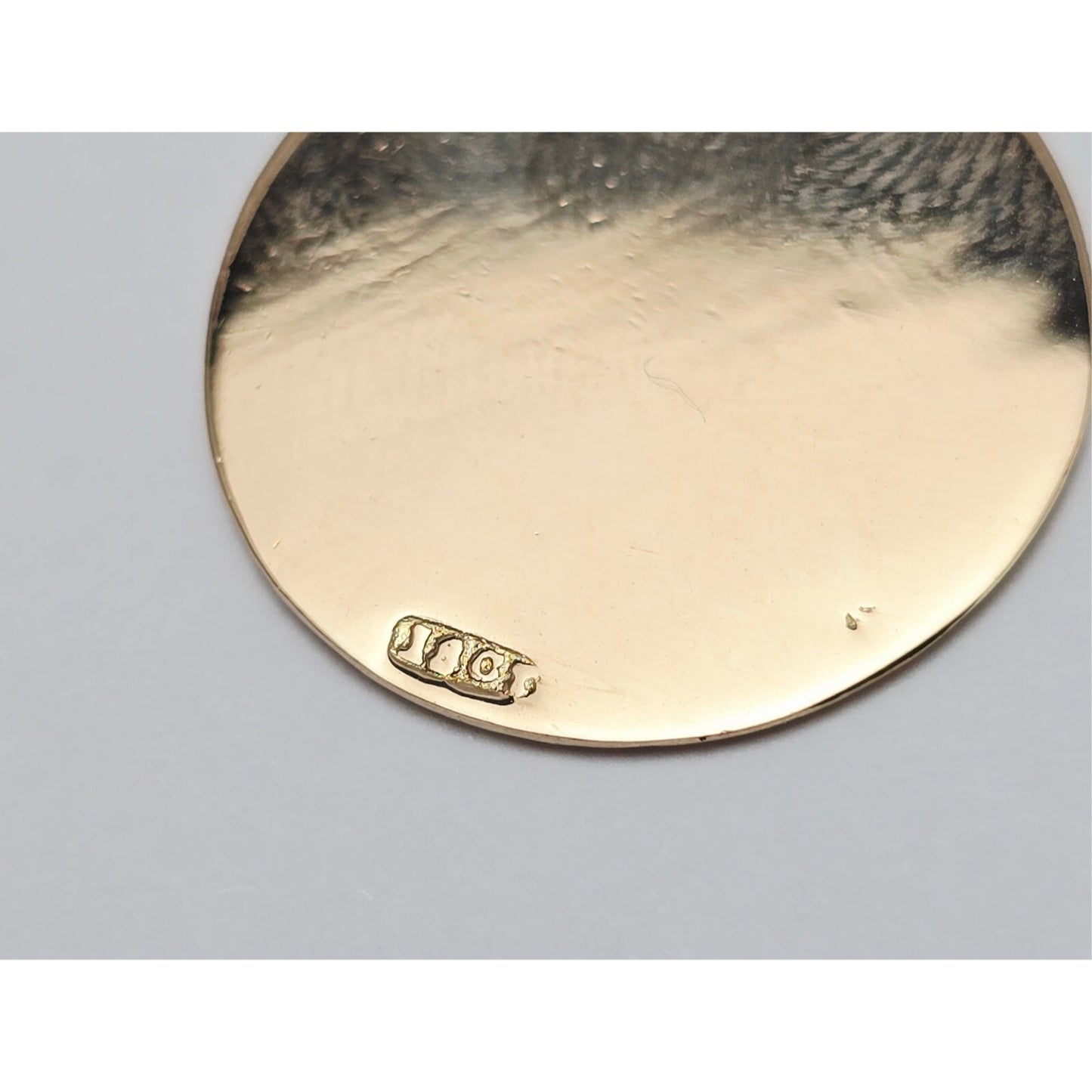 18K Yellow Gold Round Saint Christopher Charm Pendant