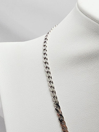 Gucci G Cut Out Round Circle Sterling Silver Charm Pendant Curb Chain Necklace