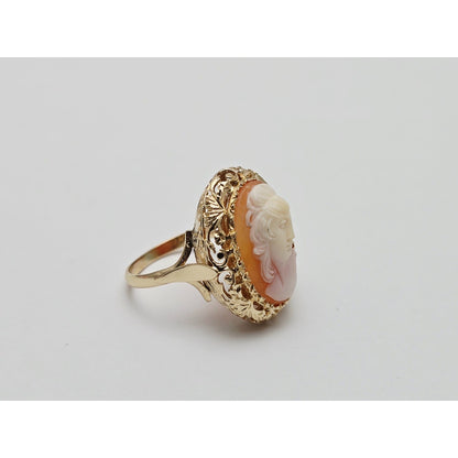 Antique Vintage 14K Yellow Gold Oval Cameo Filigree Ring