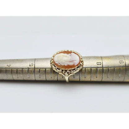 Antique Vintage 14K Yellow Gold Oval Cameo Filigree Ring