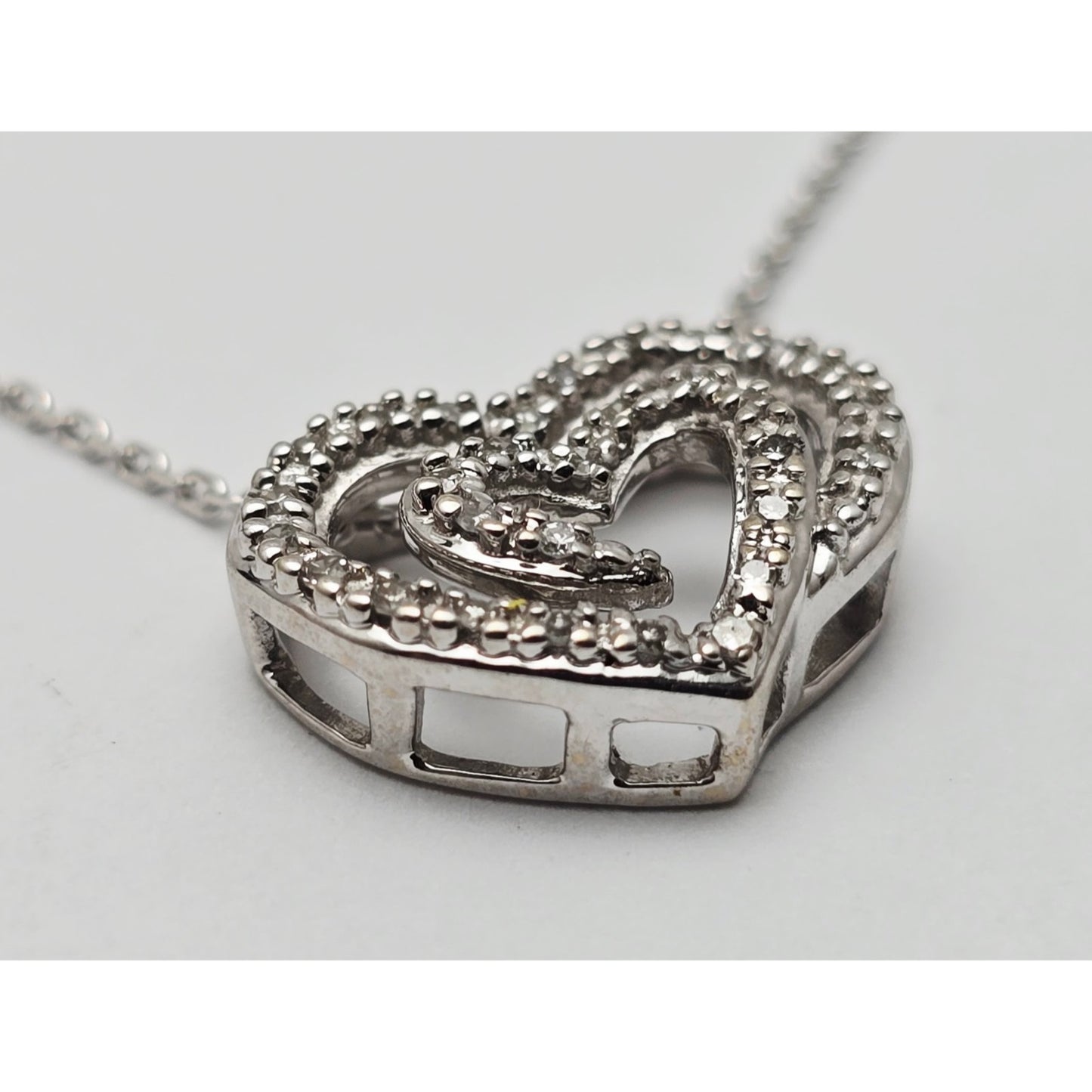 14K White Gold Cable Link Chain Necklace & Diamond Spiral Heart Charm Pendant
