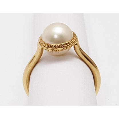 18K Yellow Gold Diamond Cut Pearl Ring
