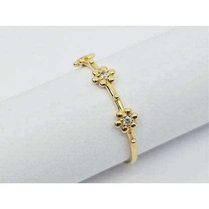 18K Yellow Gold Floral Flower CZ Ring
