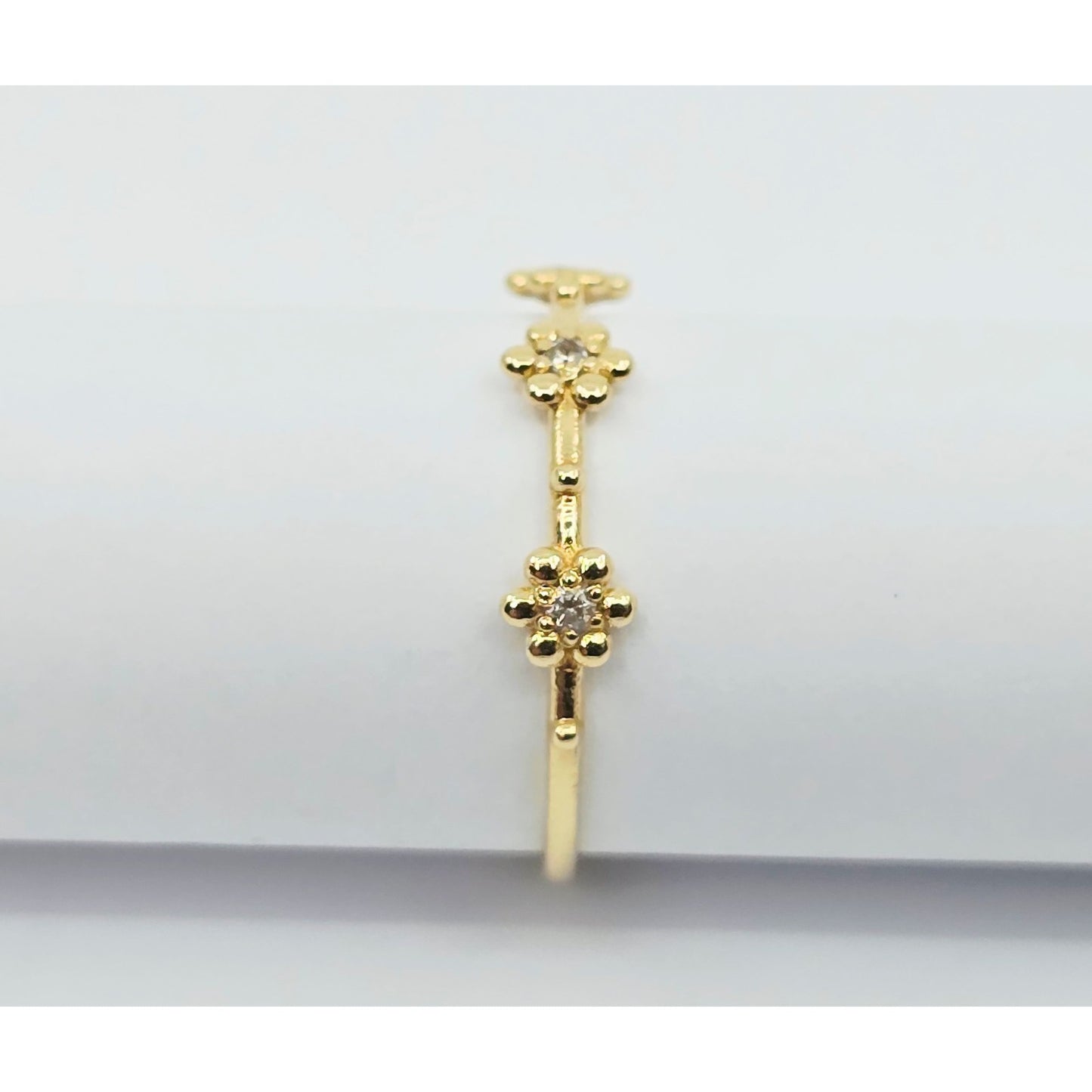 18K Yellow Gold Floral Flower CZ Ring