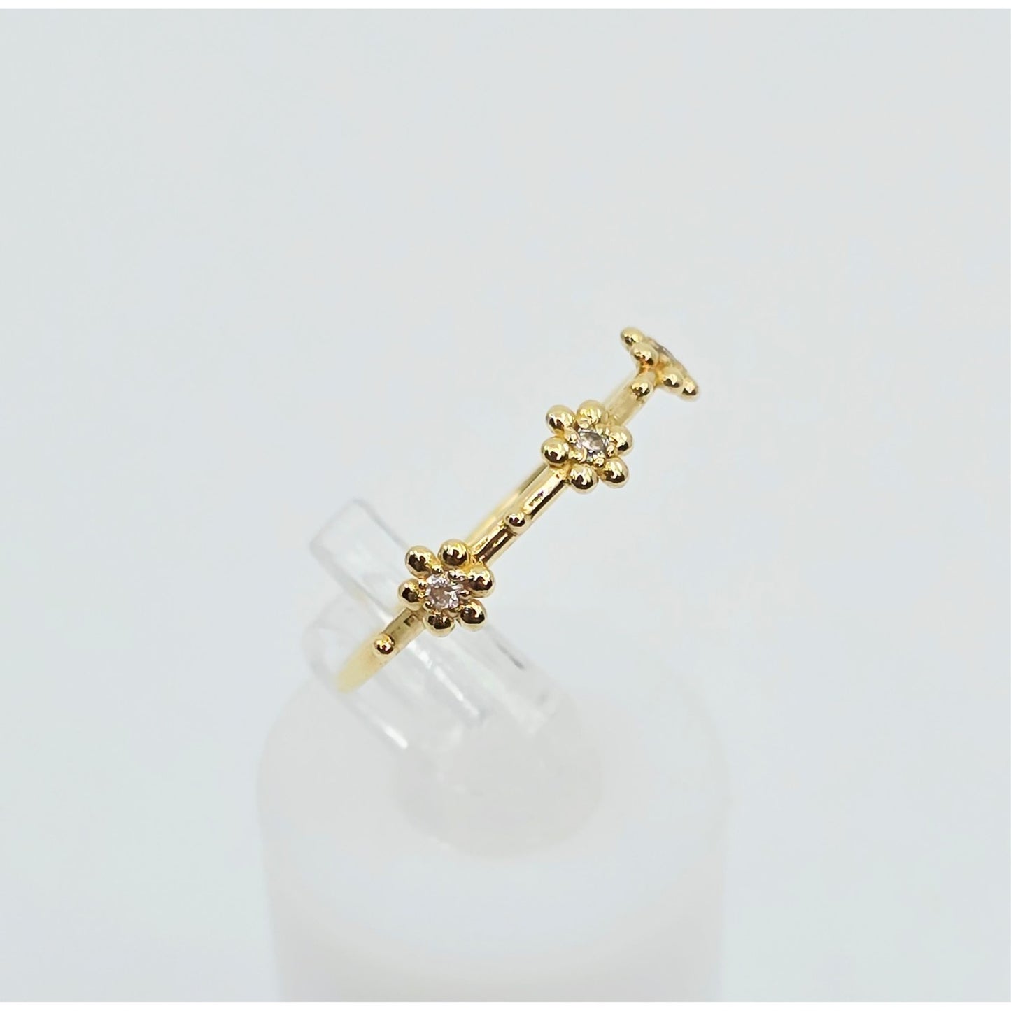 18K Yellow Gold Floral Flower CZ Ring