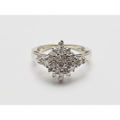 14K White Gold Round Cut Diamond Cluster Ring