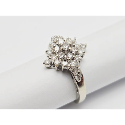 14K White Gold Round Cut Diamond Cluster Ring