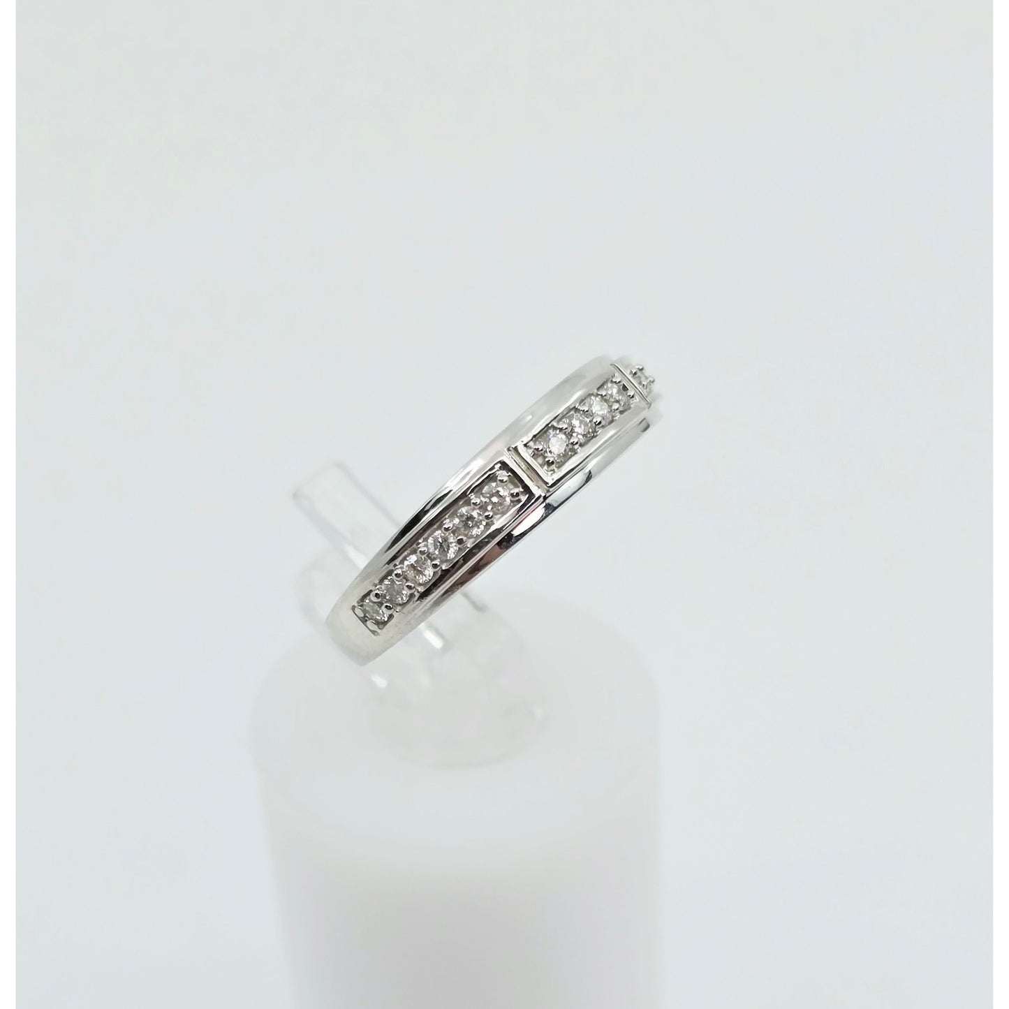 14K White Gold Diamond Wedding Band Ring