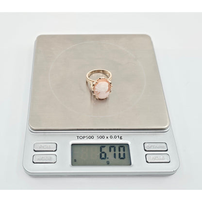 Vintage 14K Yellow Gold Oval Cameo Filigree Ring