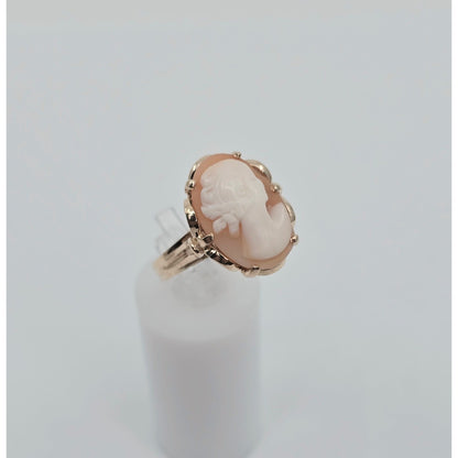 Vintage 14K Yellow Gold Oval Cameo Filigree Ring