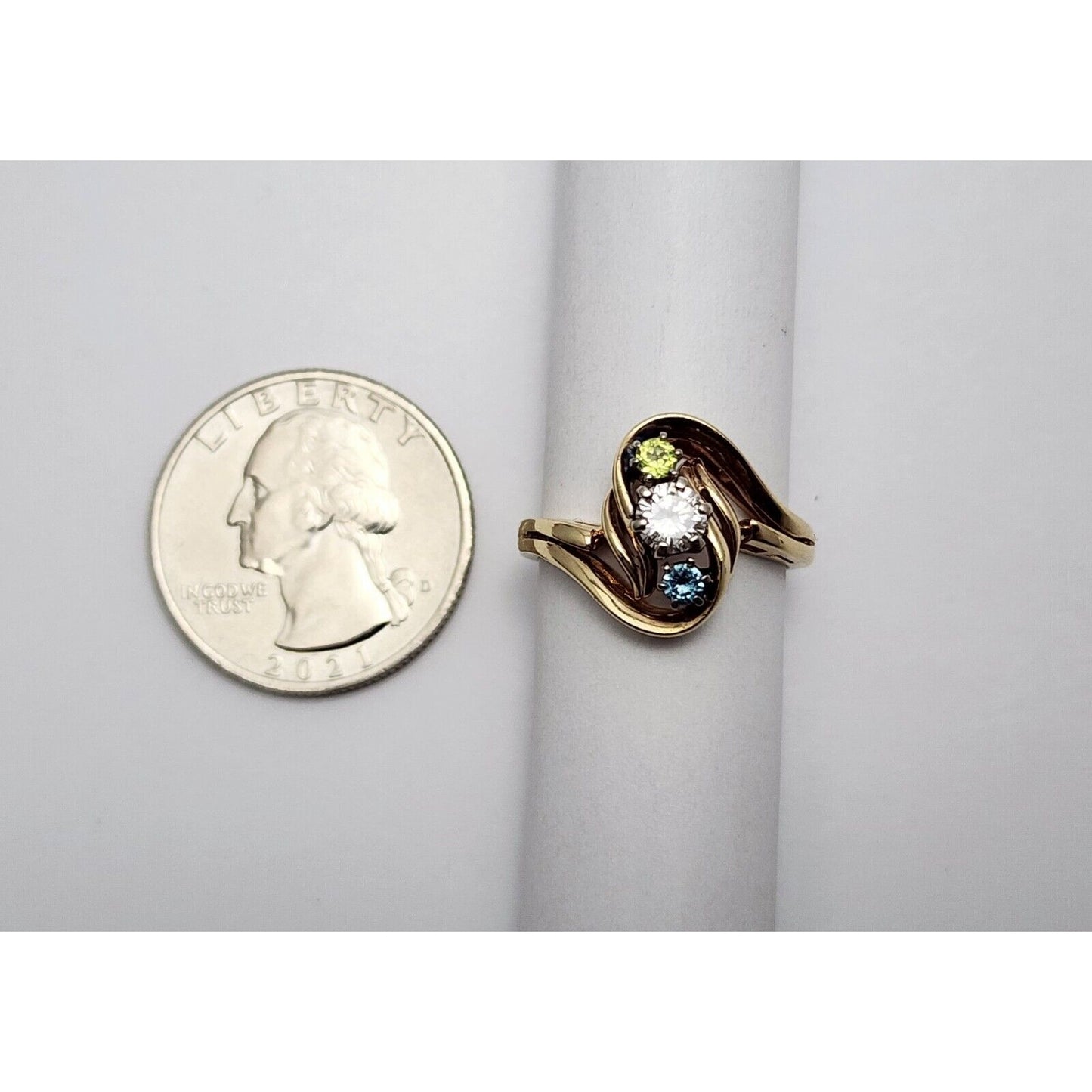 14K Yellow Gold Diamond, Topaz & Peridot Ring