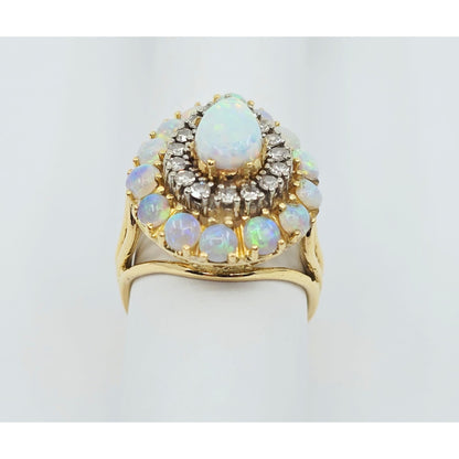 Vintage 18K Yellow Gold Opal & Diamond Ring