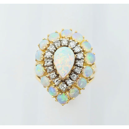 Vintage 18K Yellow Gold Opal & Diamond Ring