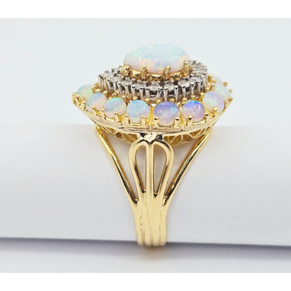 Vintage 18K Yellow Gold Opal & Diamond Ring