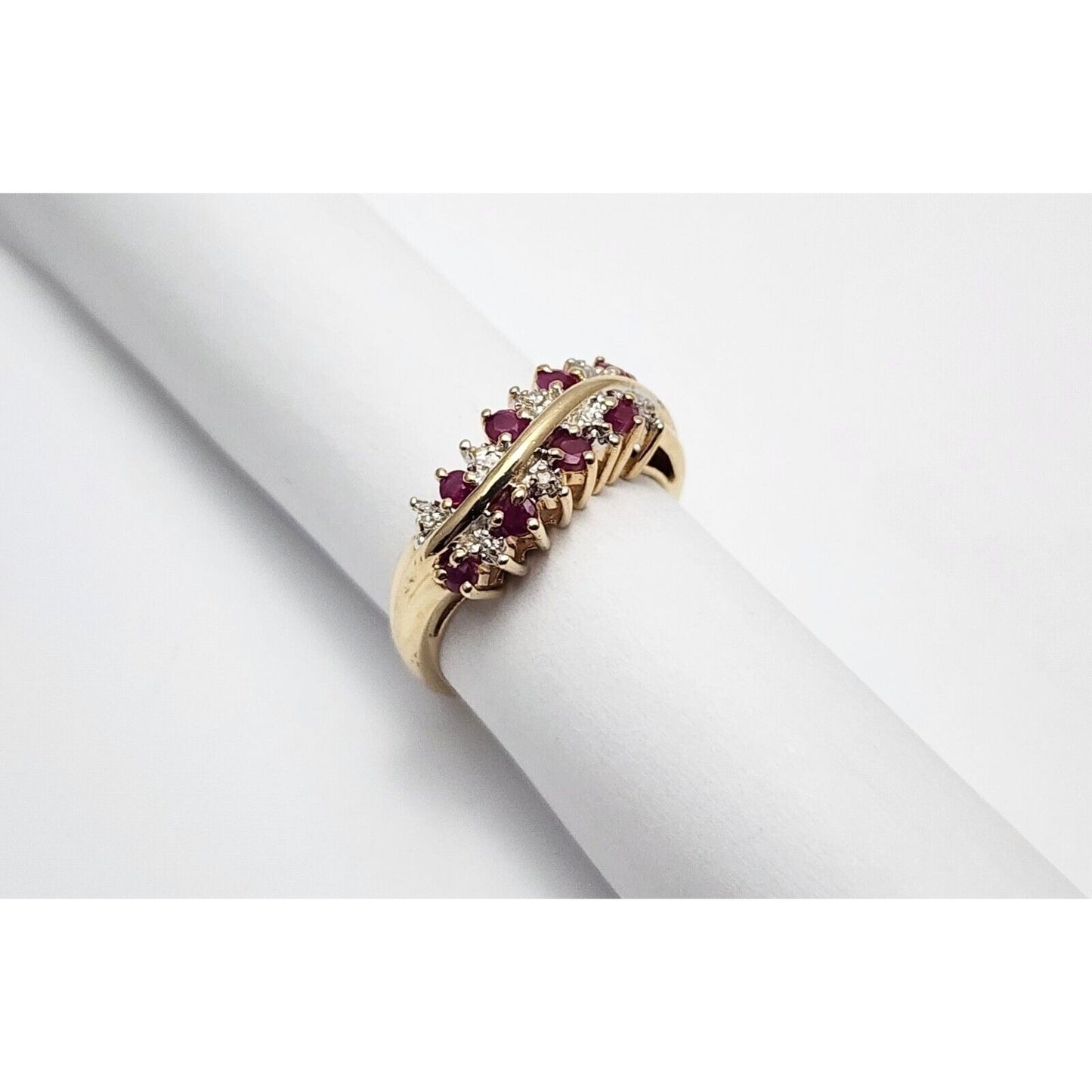 10K Yellow Gold Diamond & Ruby Ring