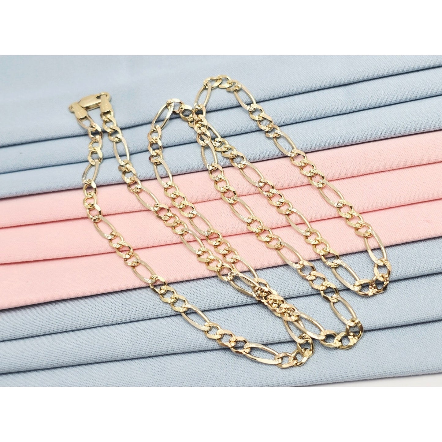 14K Yellow Gold Diamond Cut Figaro Link Chain Necklace