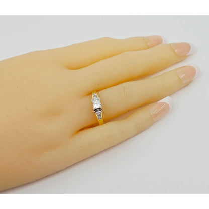 18K Yellow Gold Ladies Diamond Engagement Ring