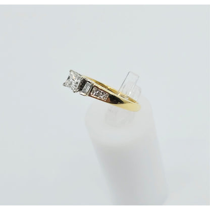 18K Yellow Gold Ladies Diamond Engagement Ring