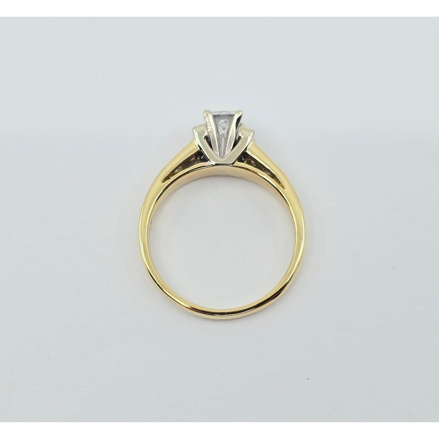 18K Yellow Gold Ladies Diamond Engagement Ring