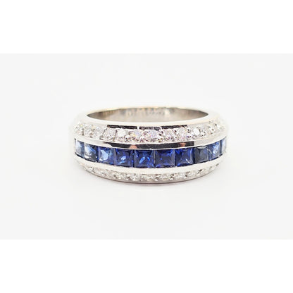 18K White Gold Princess Cut Sapphire & Round Cut Diamond Ring