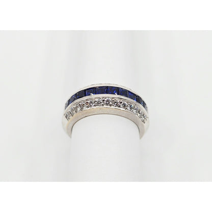 18K White Gold Princess Cut Sapphire & Round Cut Diamond Ring