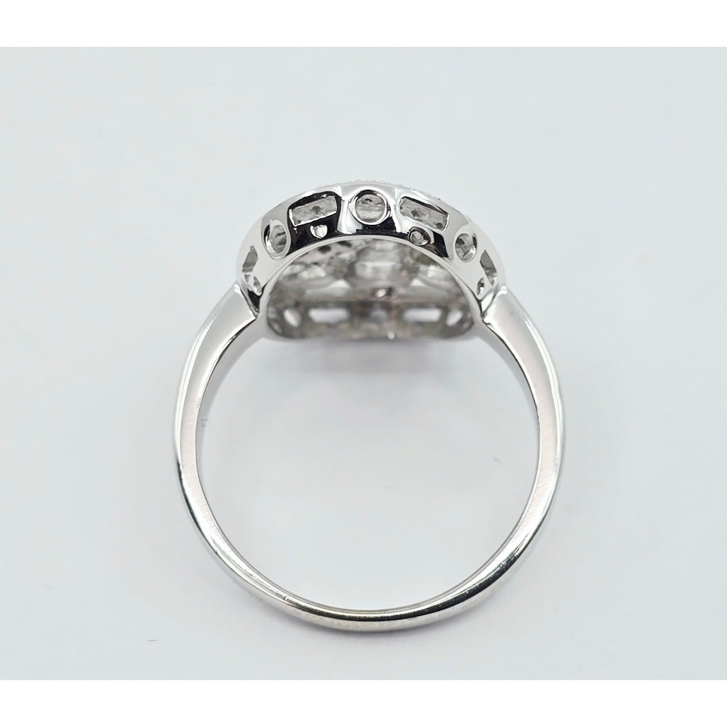 14K White Gold Diamond Cluster Oval Shaped Ring