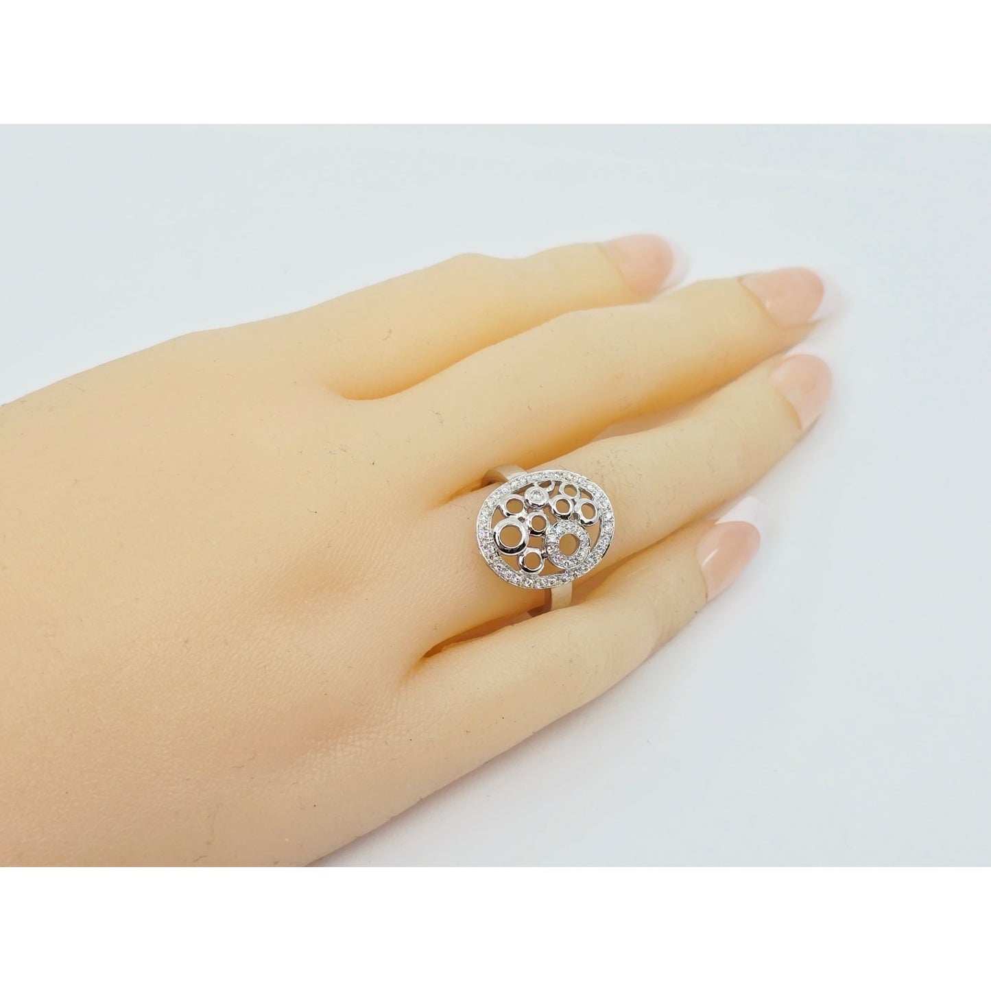 14K White Gold Diamond Cluster Oval Shaped Ring
