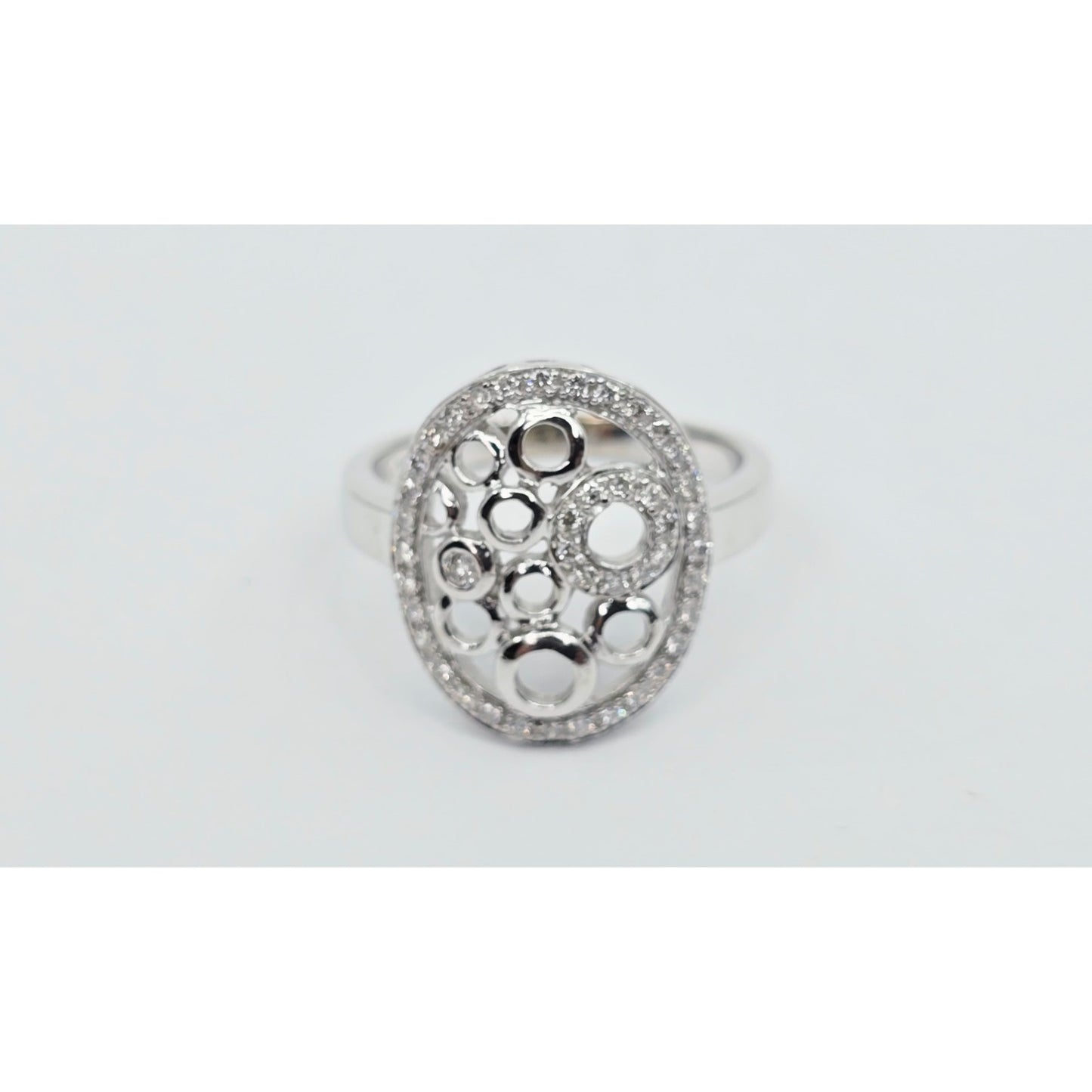 14K White Gold Diamond Cluster Oval Shaped Ring