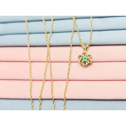 14K Yellow Gold Mesh Link Chain Necklace & Flower Emerald Charm Pendant
