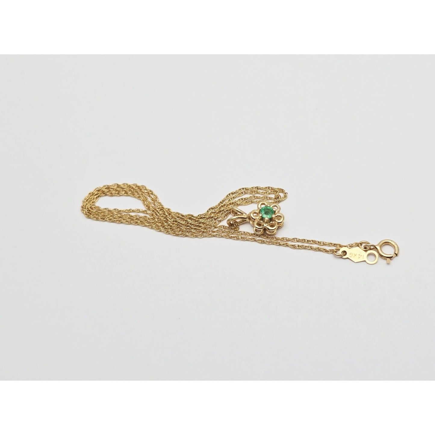 14K Yellow Gold Mesh Link Chain Necklace & Flower Emerald Charm Pendant